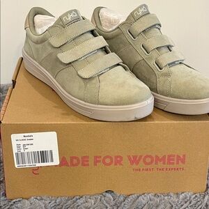 Ryka Women's Sage Green Triple-Strap Velcro Sneakers